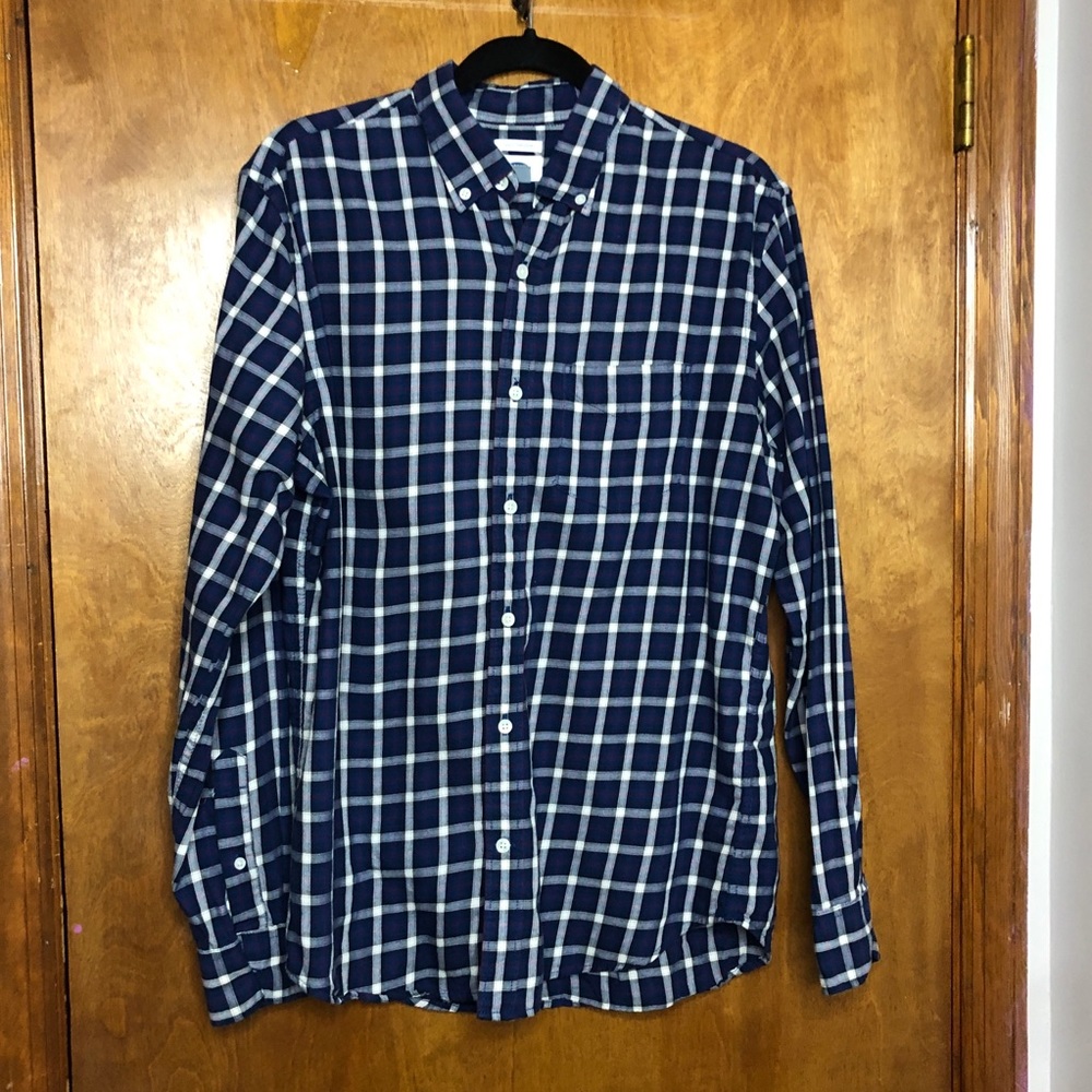 Blue plaid button down. Size M.